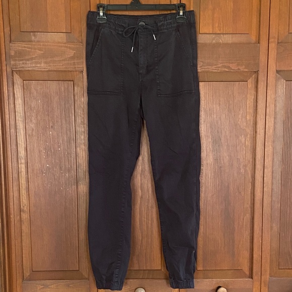 American Eagle Outfitters Women's Black Skinny Jeans - Picture 13 of 16